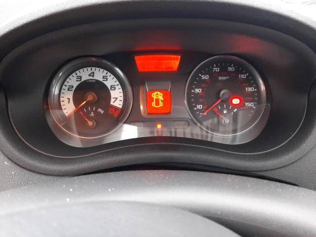 2011 RENAULT CLIO GORDI