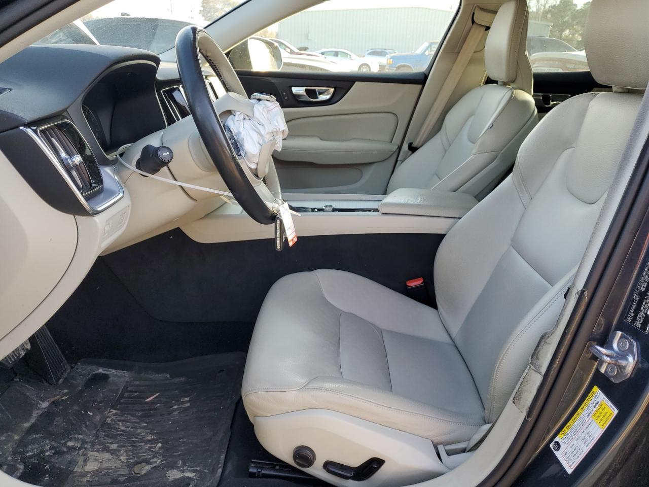 2020 Volvo S60 - Image 7