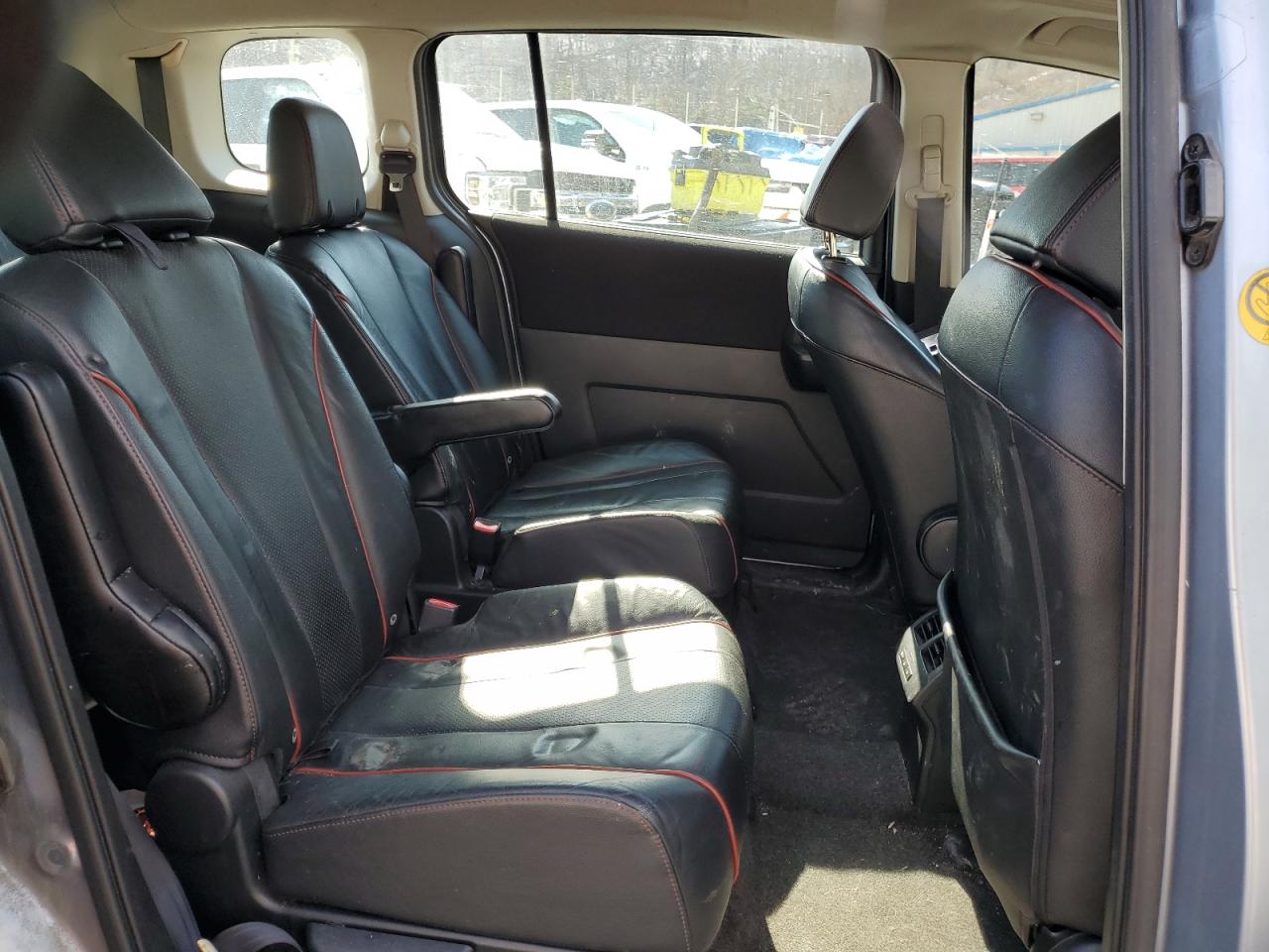 2012 Mazda 5 - Image 11