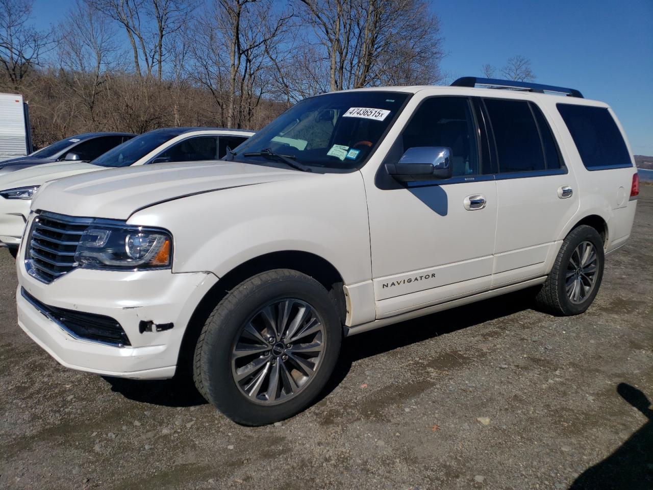 2015 Lincoln Navigator - Image 1