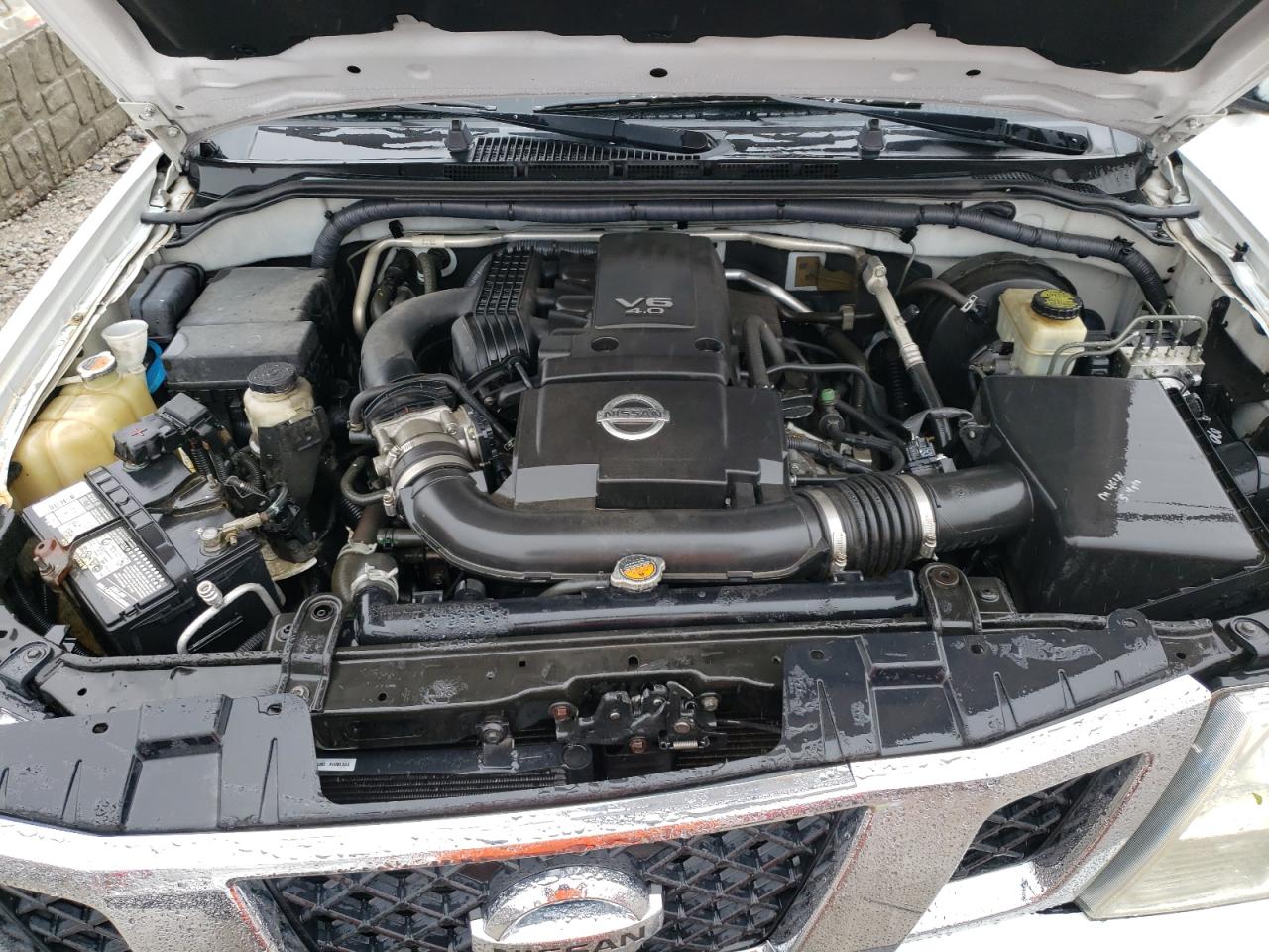 2015 Nissan Navara (Frontier) - Image 11