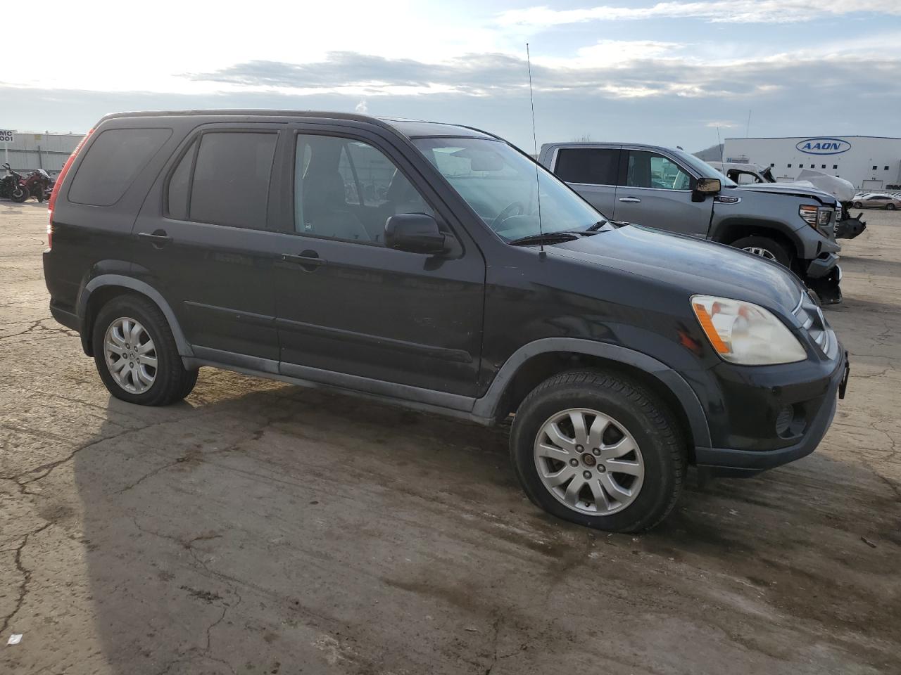 2005 Honda CR-V - Image 4