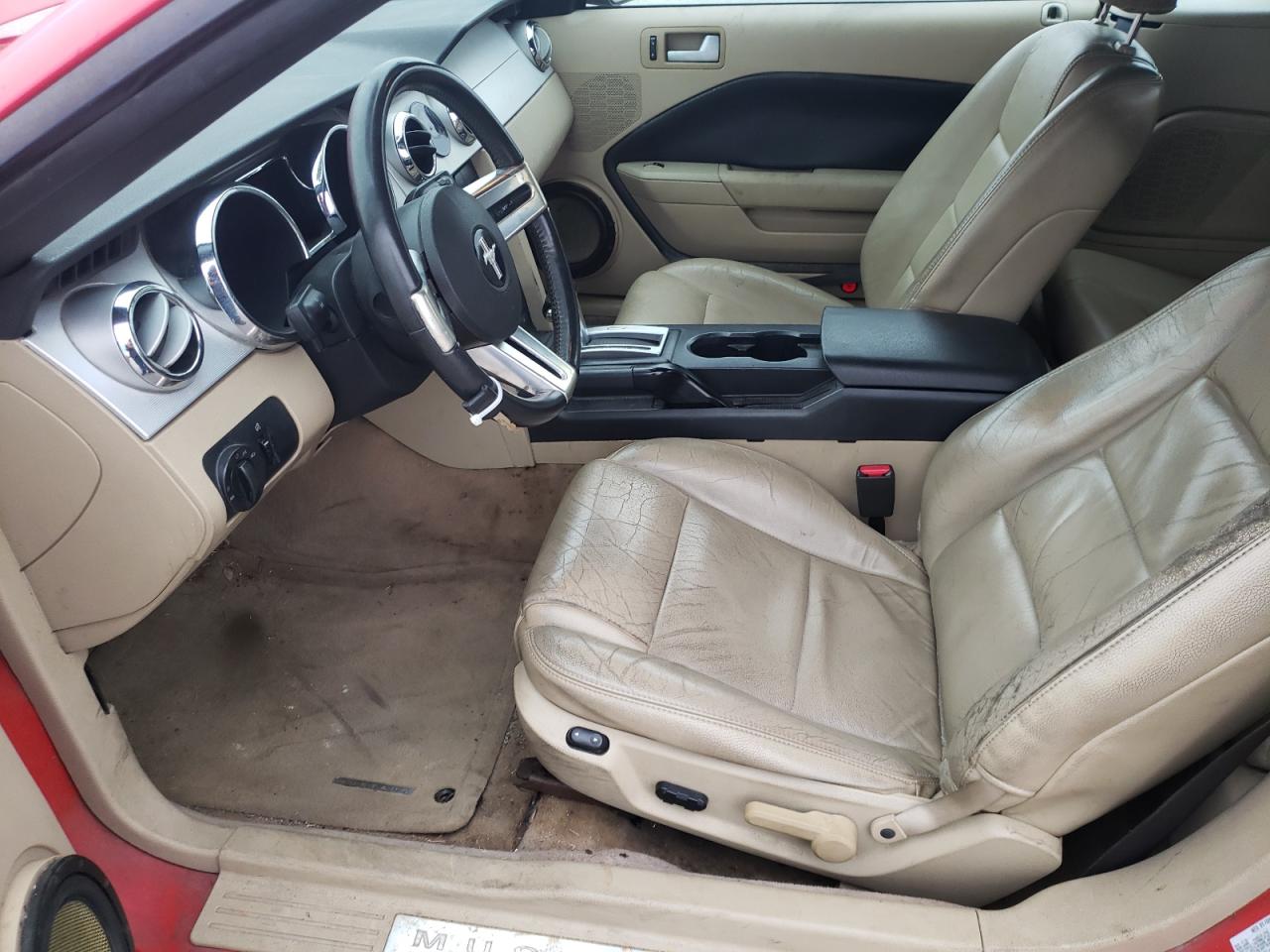 2007 Ford Mustang - Image 7