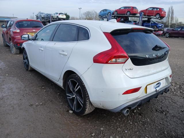 2018 VOLVO V40 R-DESI