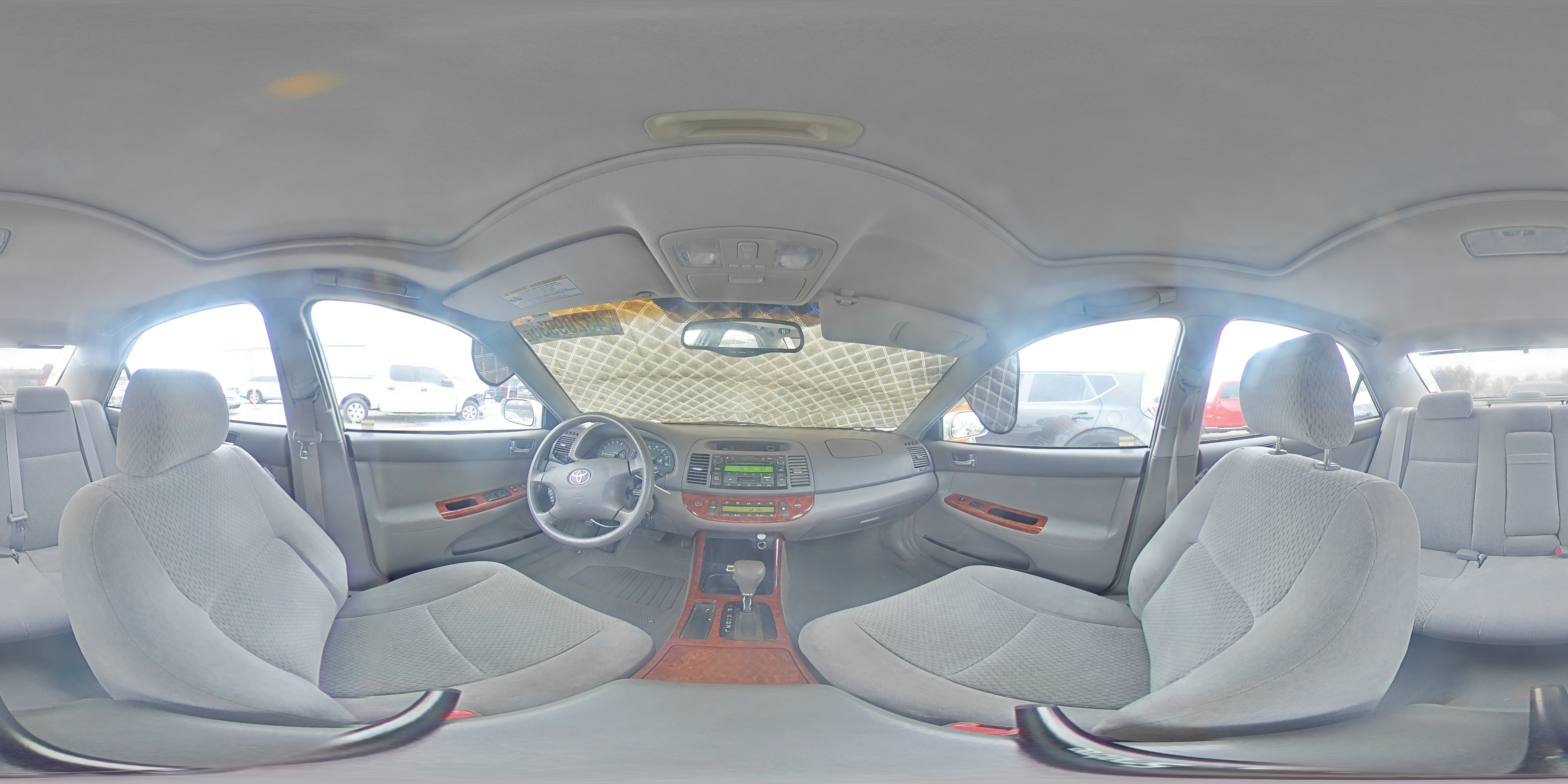 2004 Toyota Camry - Image 12