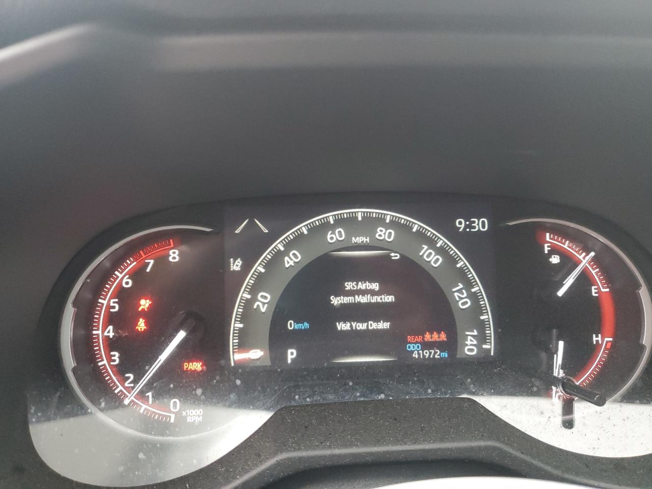 2023 Toyota RAV 4 - Image 9