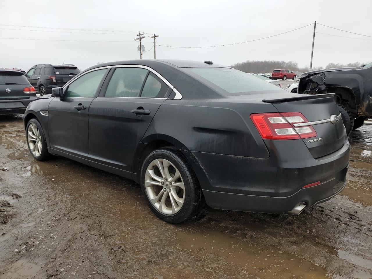 2013 Ford Taurus - Image 2