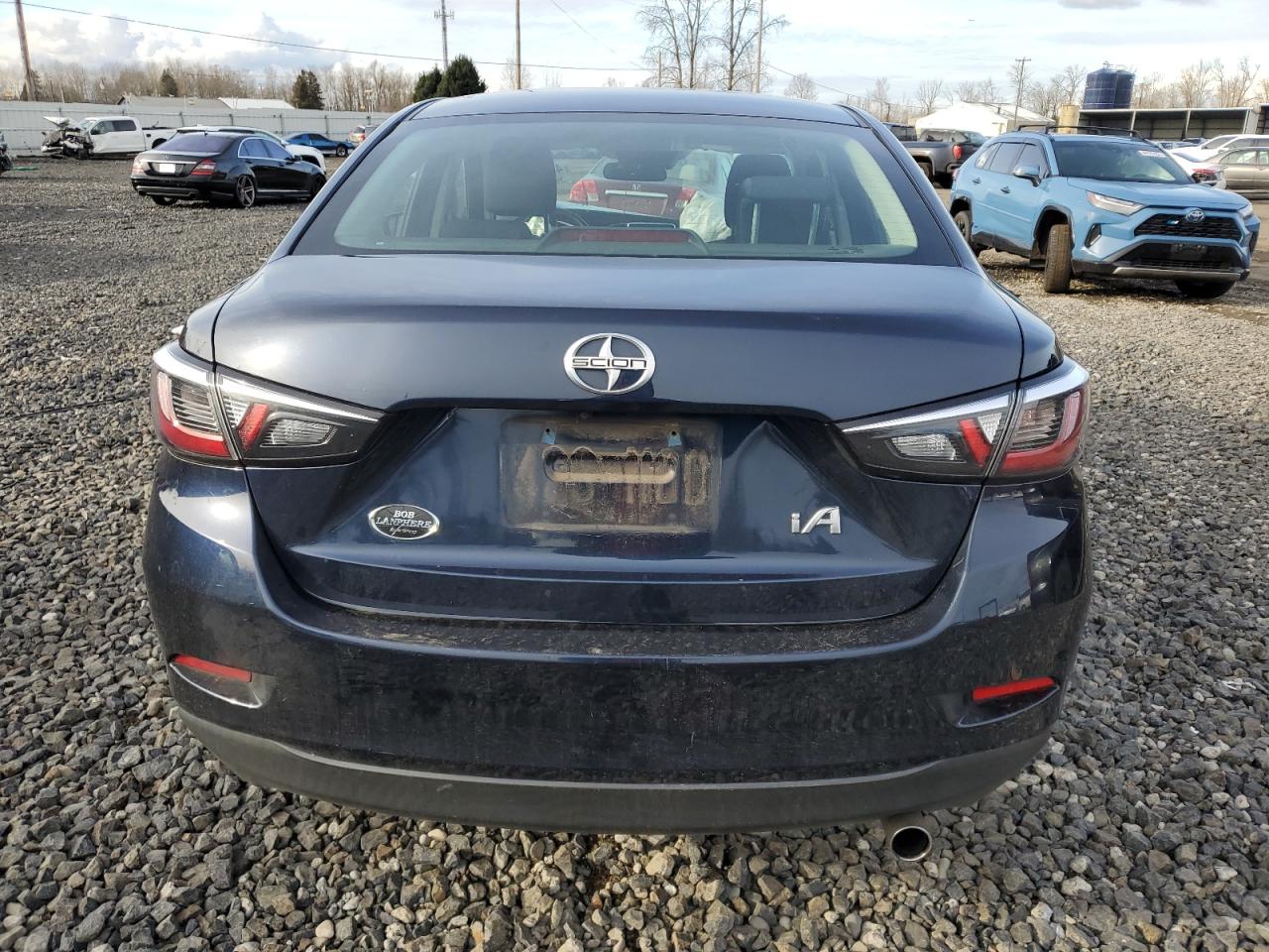 2016 Toyota iA - Image 6