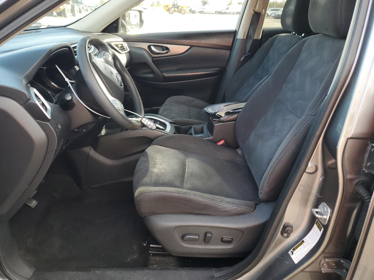 2015 Nissan Rogue - Image 7