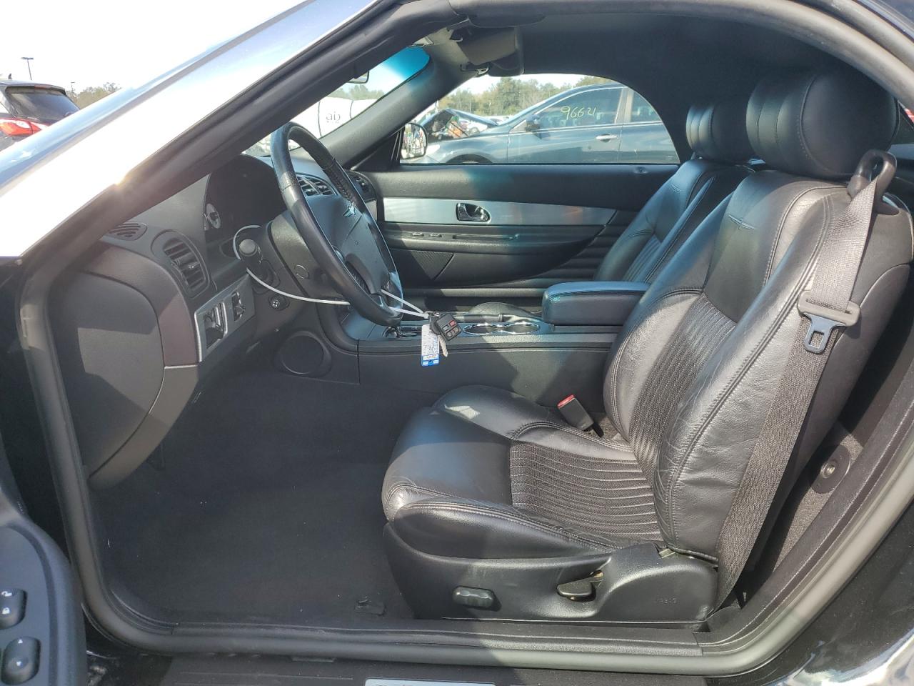 2004 Ford Thunderbird - Image 7