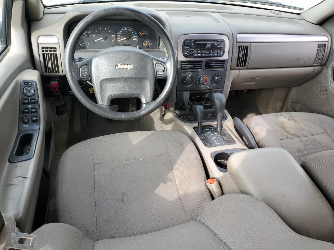 2002 Jeep Grand Cherokee - Image 8