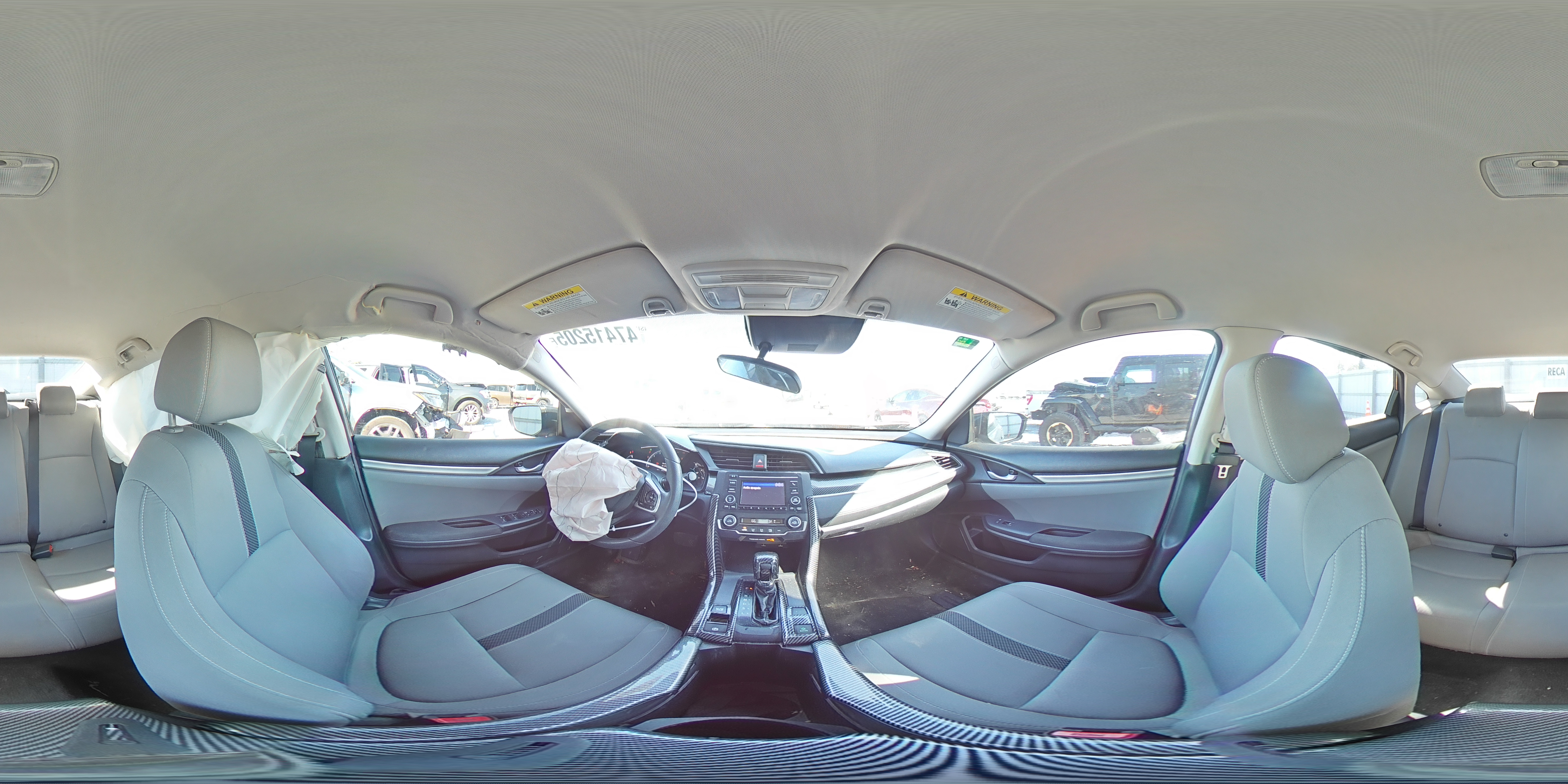 2019 Honda Civic - Image 13
