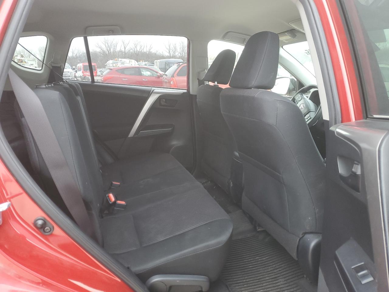 2017 Toyota RAV 4 - Image 11