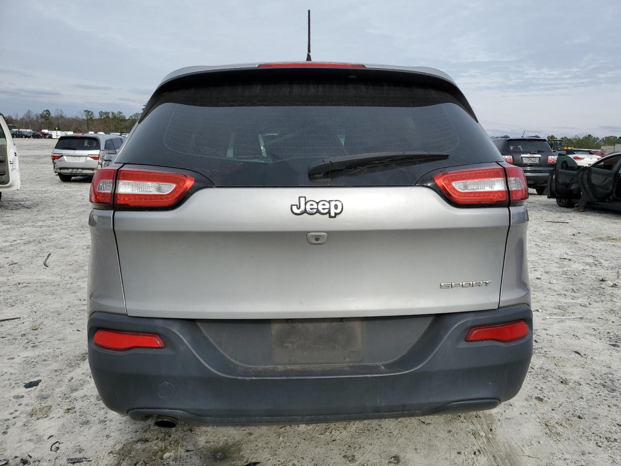 2016 Jeep Grand Cherokee - Image 6