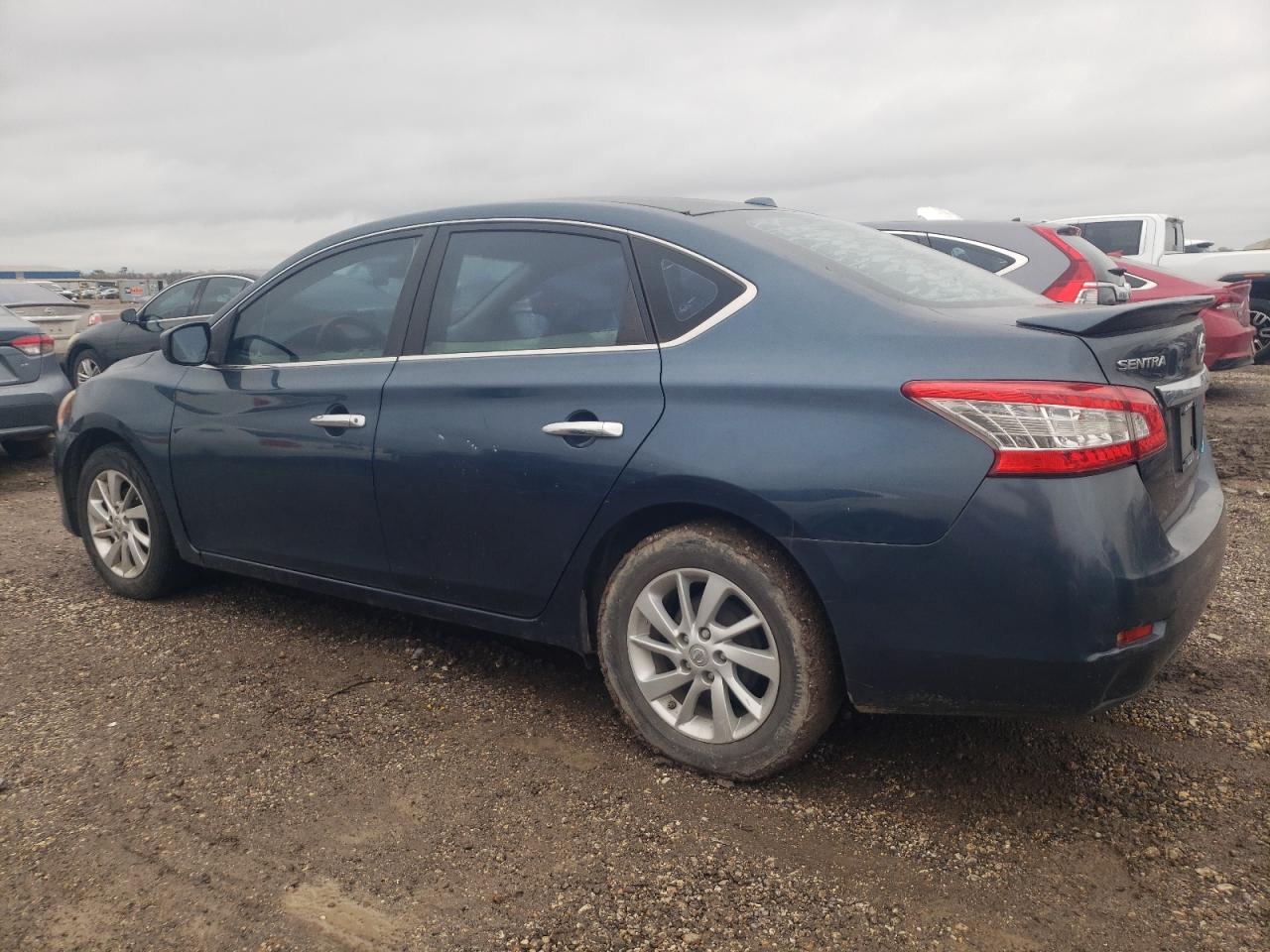 2013 Nissan Sentra - Image 2