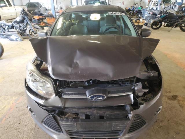  FORD FOCUS 2012 Серый