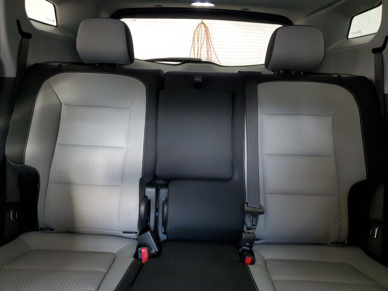 2022 GMC Terrain - Image 10