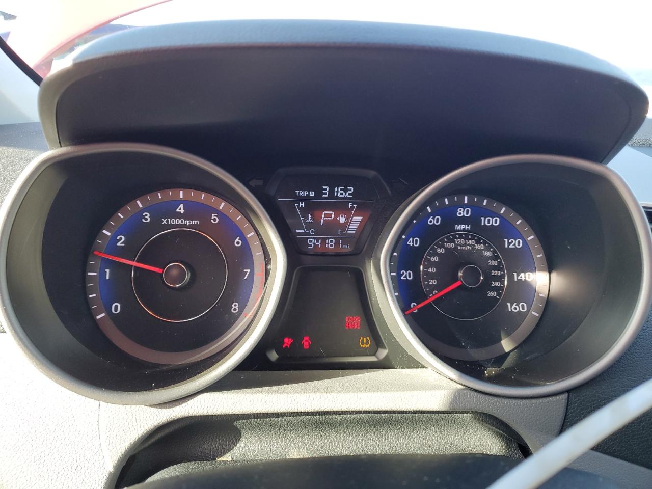 2015 Hyundai Elantra - Image 9