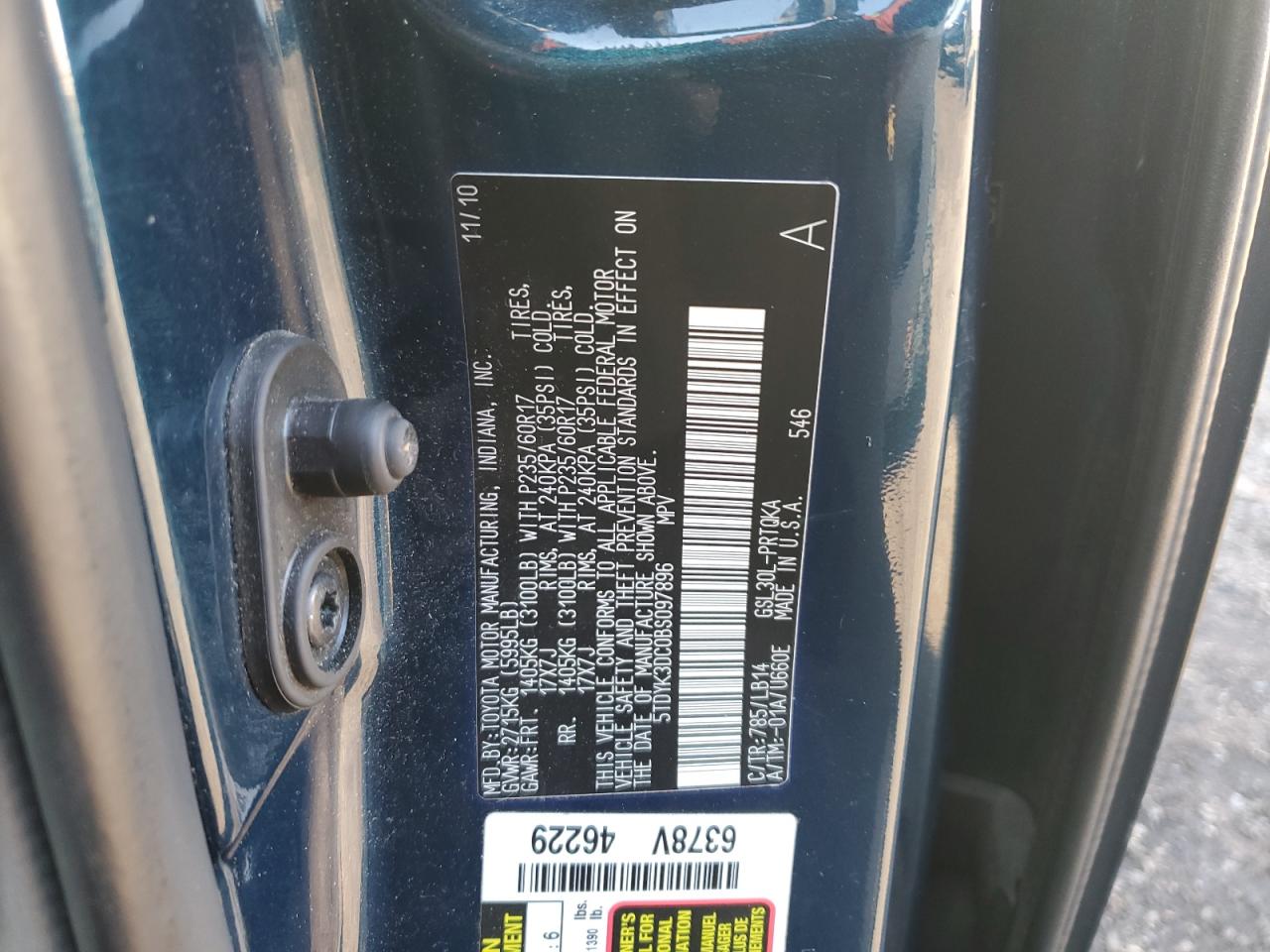 2011 Toyota Sienna - Image 14