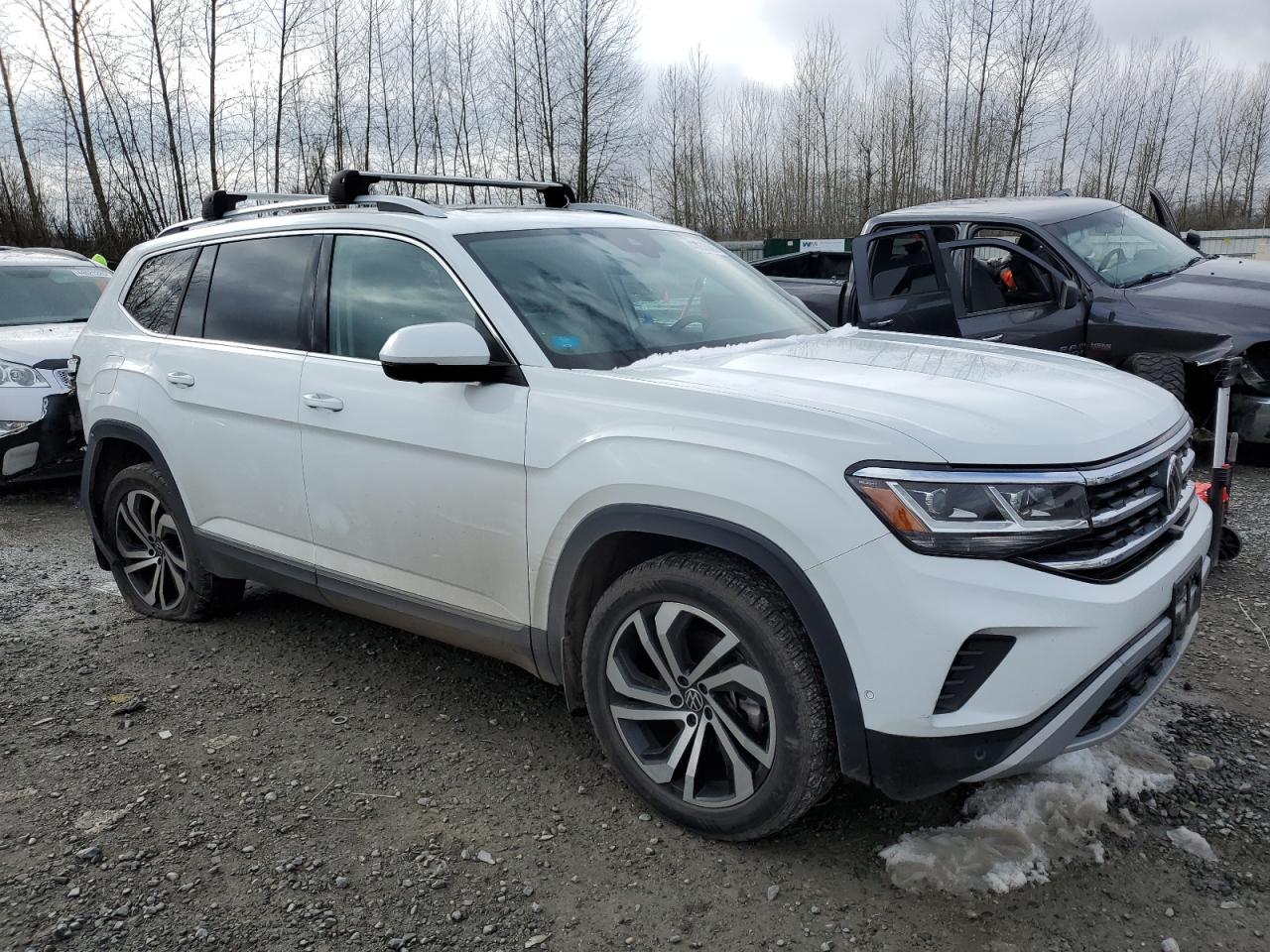 2021 Volkswagen Atlas - Image 4
