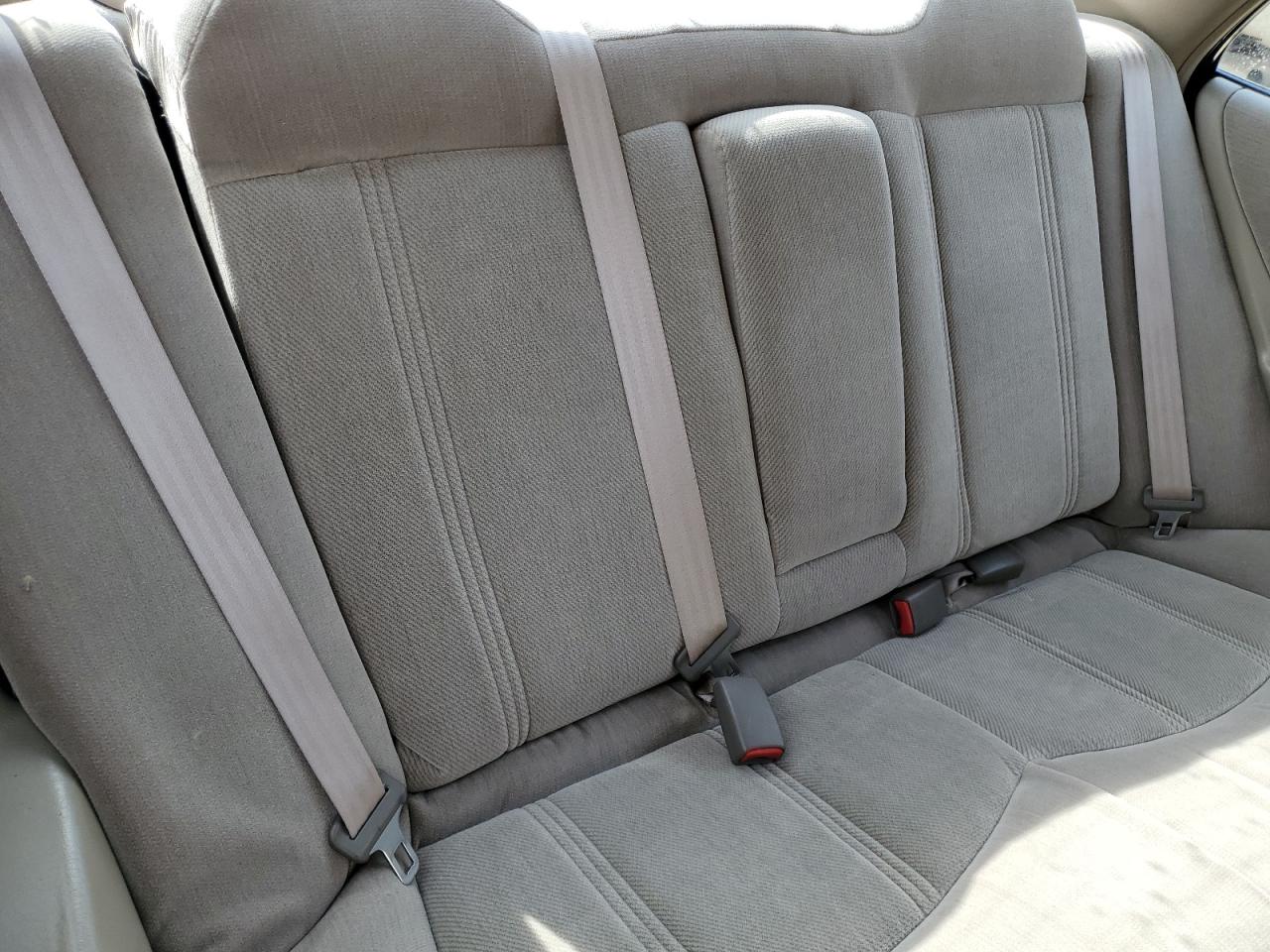 2000 Honda Accord - Image 10