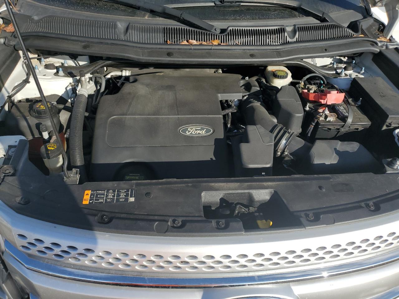 2014 Ford Explorer - Image 12