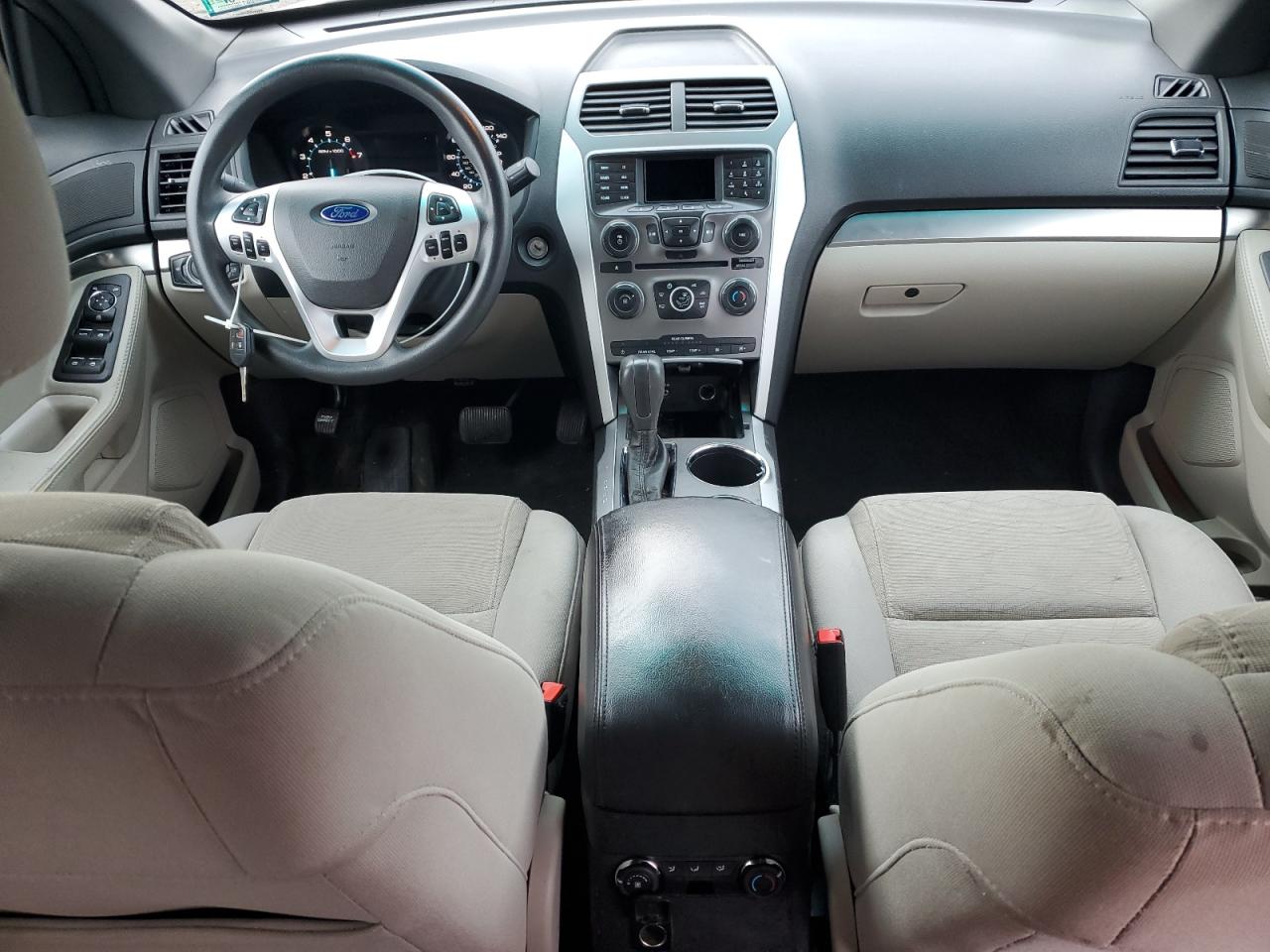 2014 Ford Explorer - Image 8