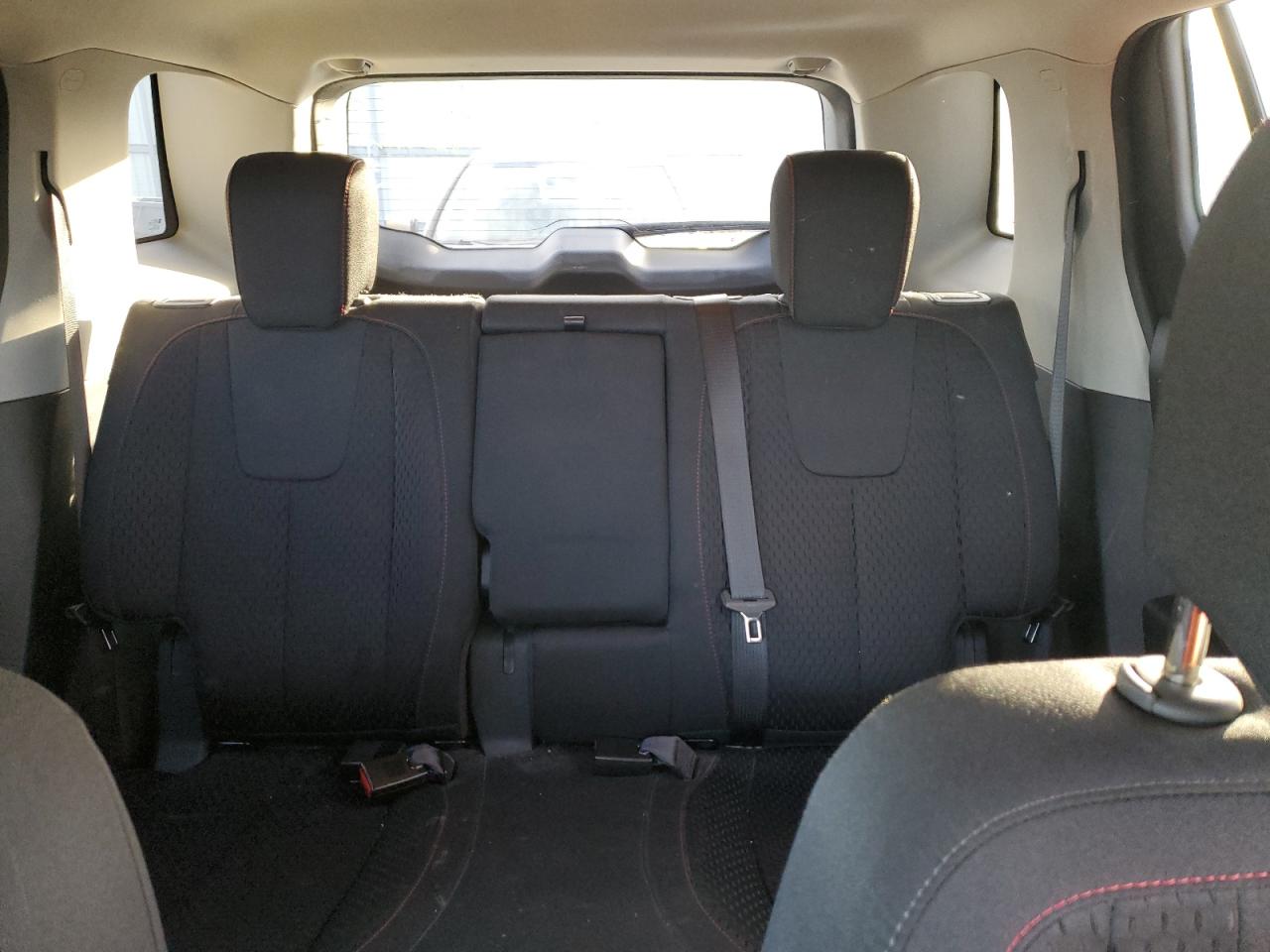 2015 GMC Terrain - Image 10