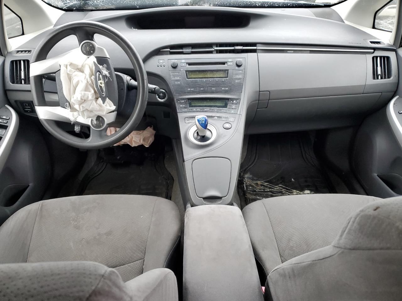 2010 Toyota Prius - Image 8