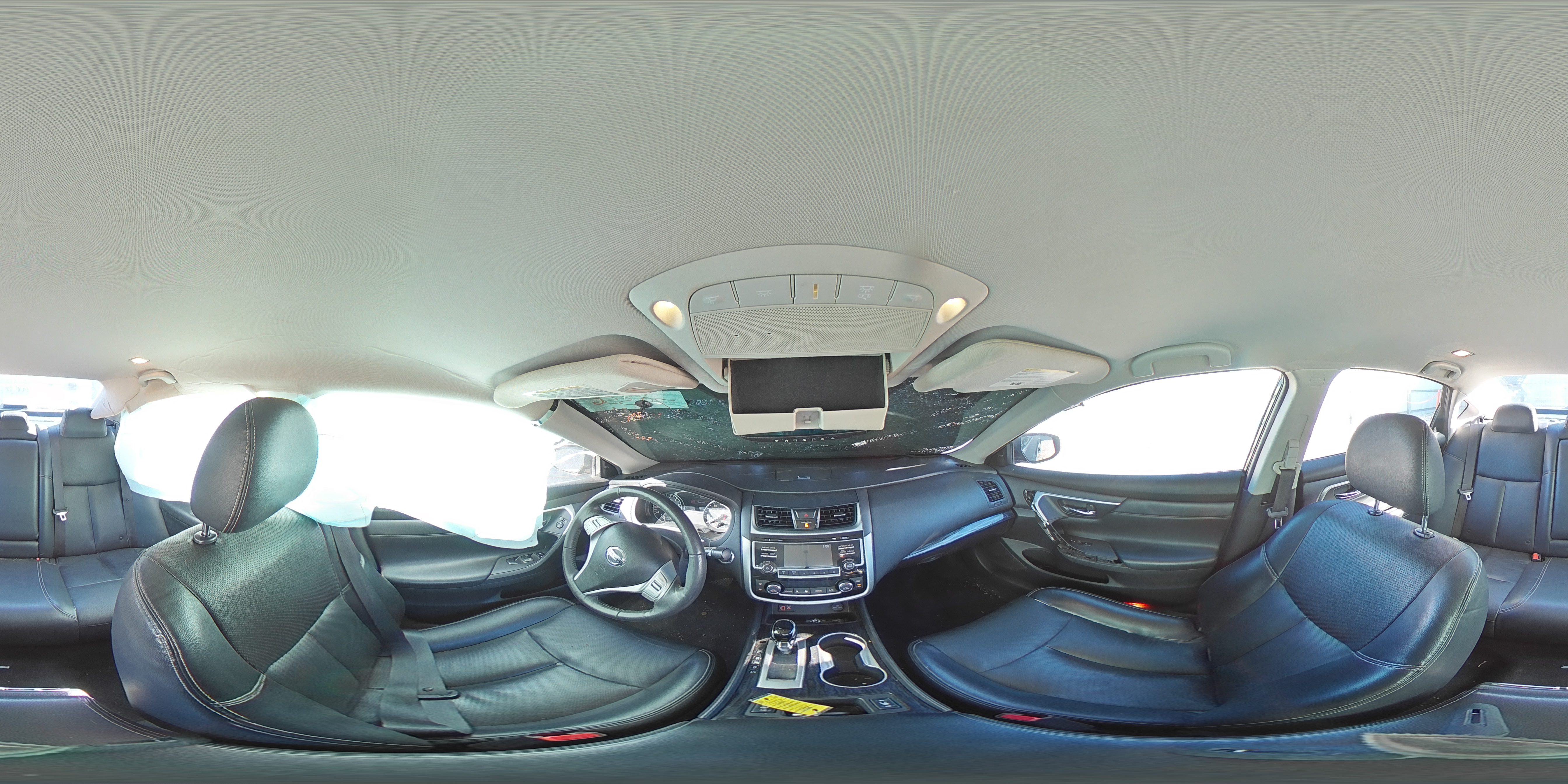 2018 Nissan Altima - Image 12