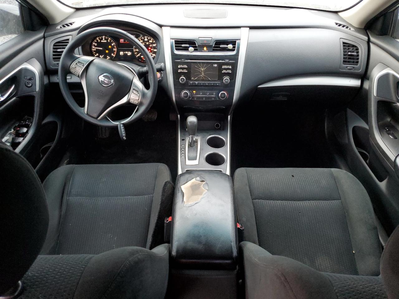 2015 Nissan Altima - Image 8