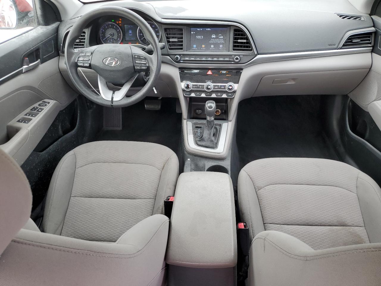 2020 Hyundai Elantra - Image 8