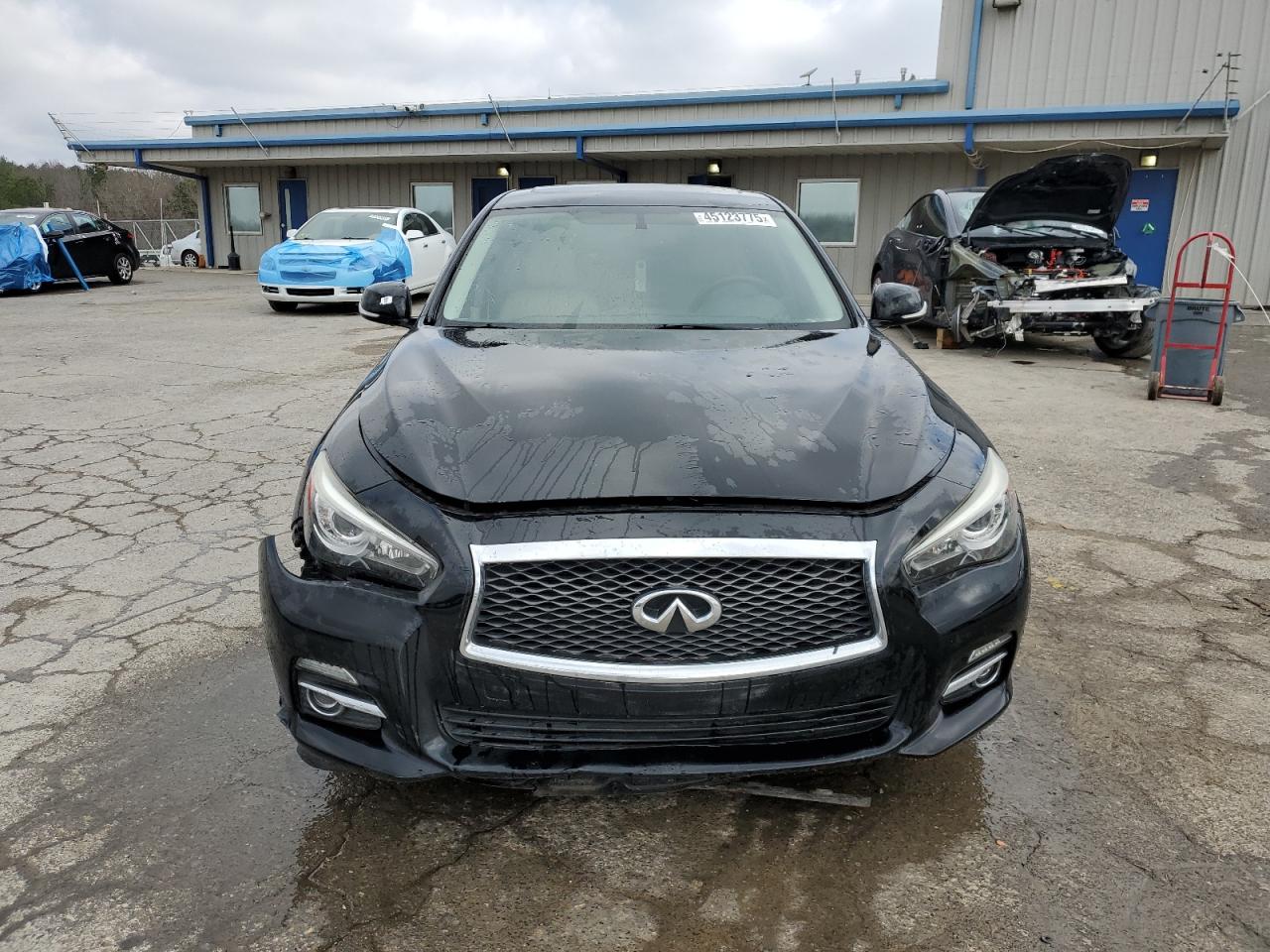 2016 Infiniti Q50 - Image 5