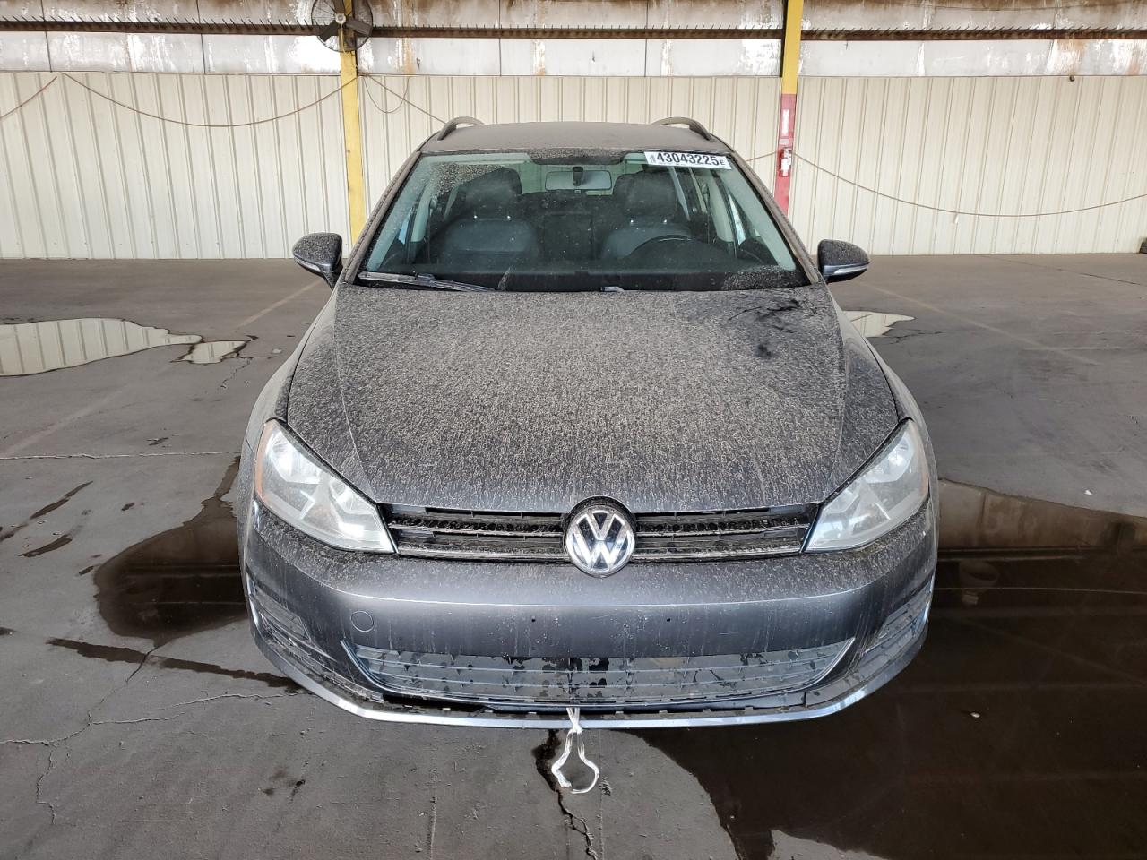 2015 Volkswagen Golf - Image 5