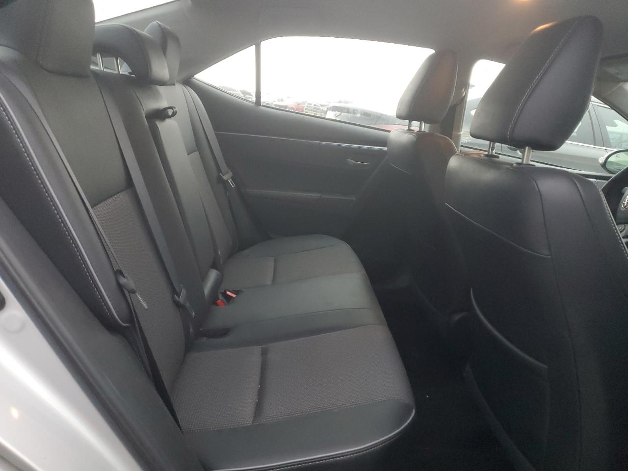 2016 Toyota Corolla - Image 10