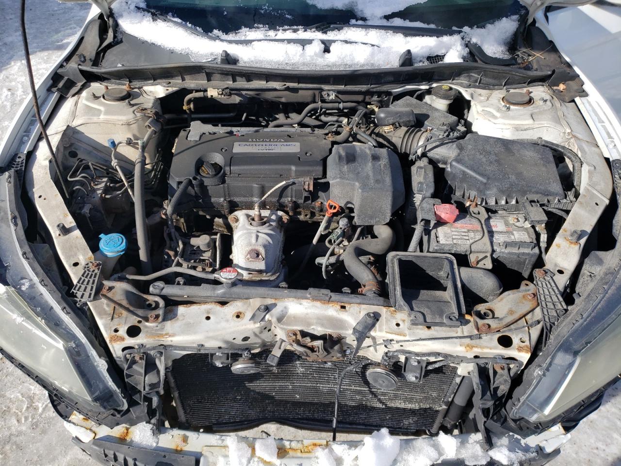2013 Honda Accord - Image 11