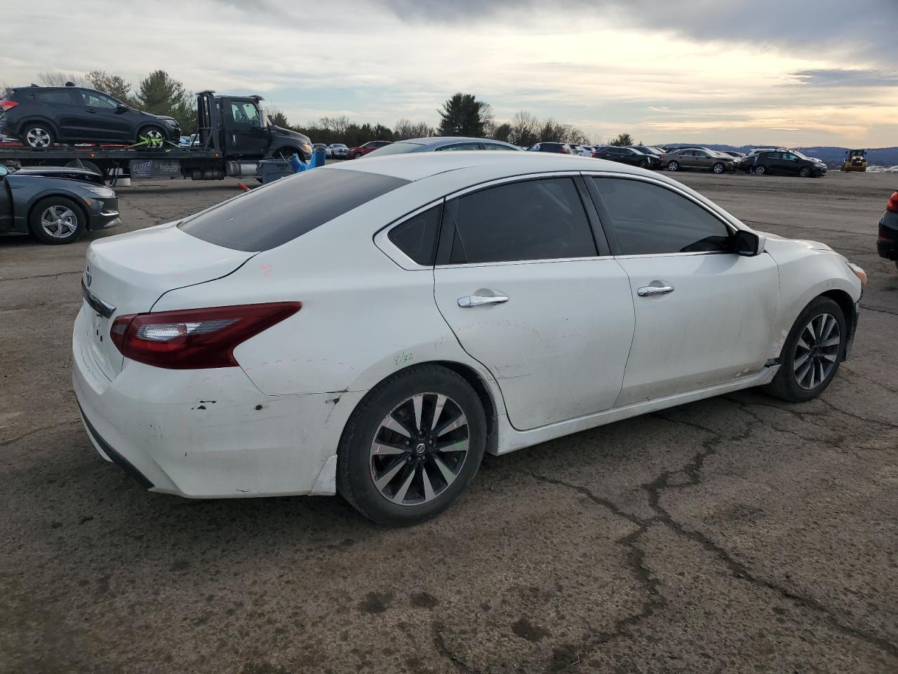 2018 Nissan Altima - Image 3