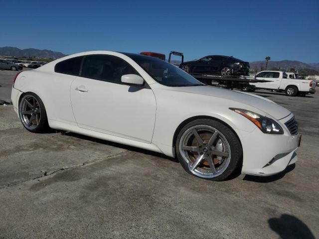  INFINITI Q60 2014 Белый