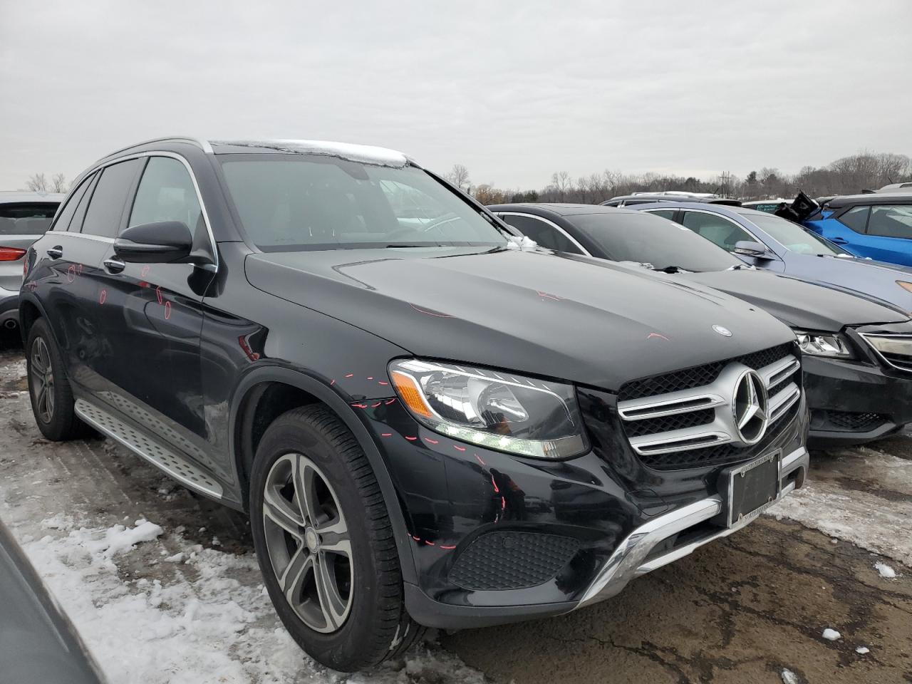 2017 Mercedes-Benz GLC - Image 4