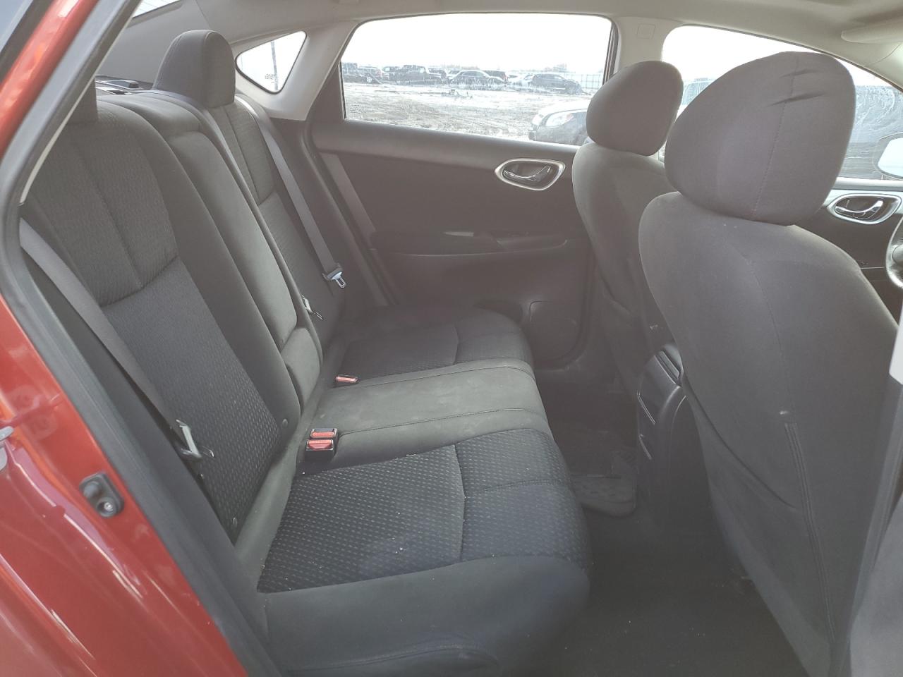 2014 Nissan Sentra - Image 10
