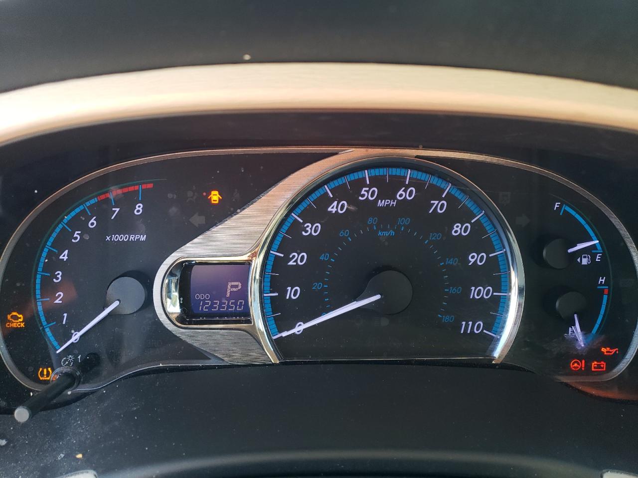 2013 Toyota Sienna - Image 9