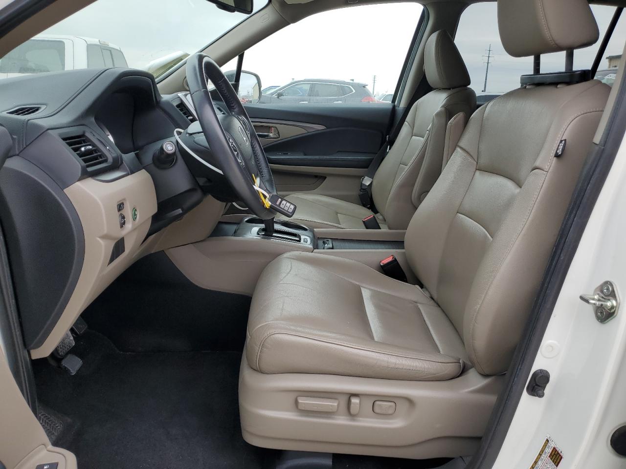 2017 Honda Pilot - Image 7