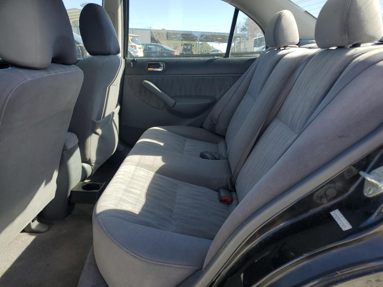 2004 Honda Civic - Image 10