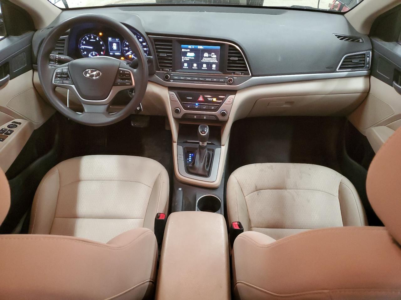 2018 Hyundai Elantra - Image 8
