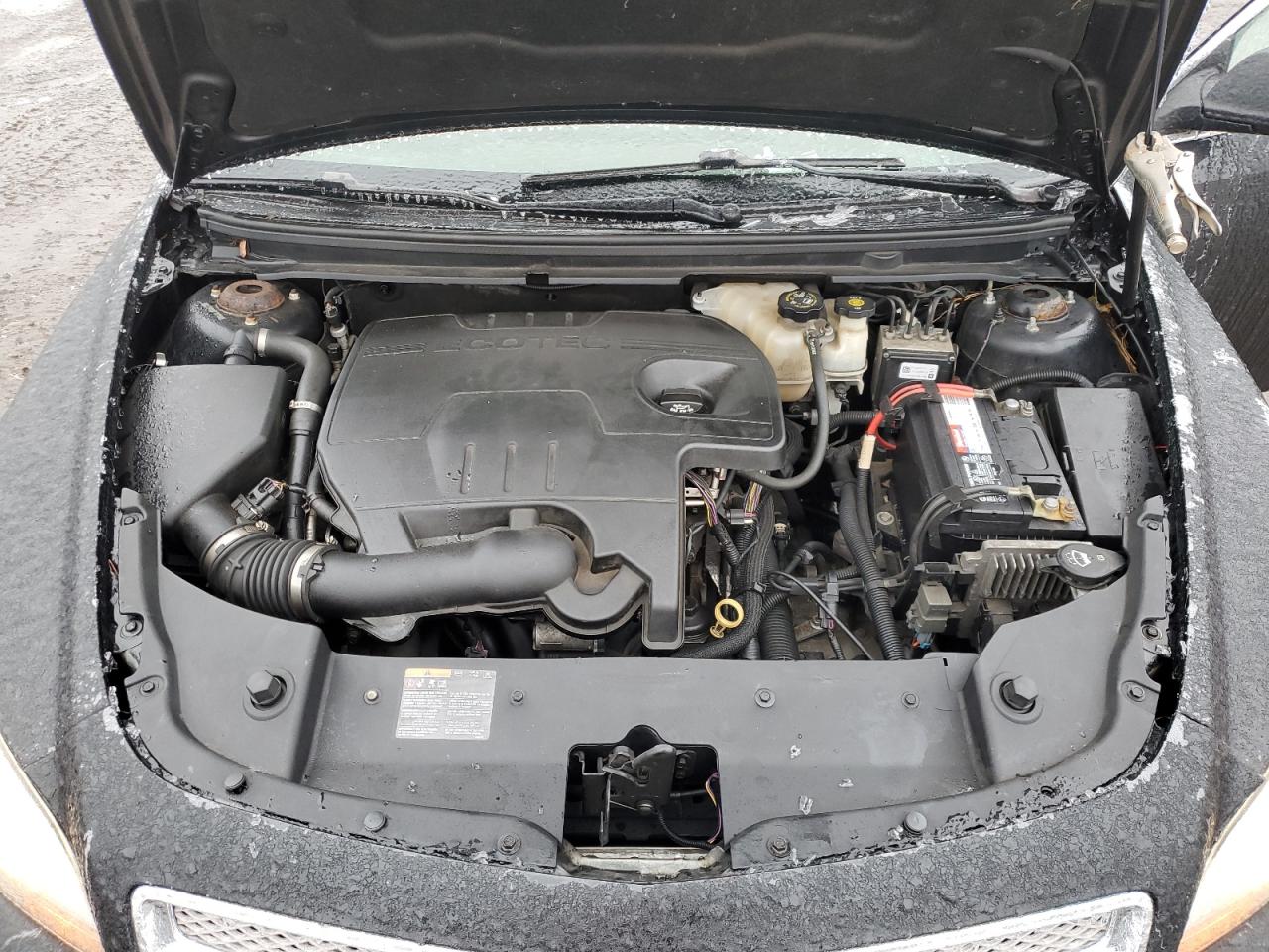 2012 Chevrolet Malibu - Image 11