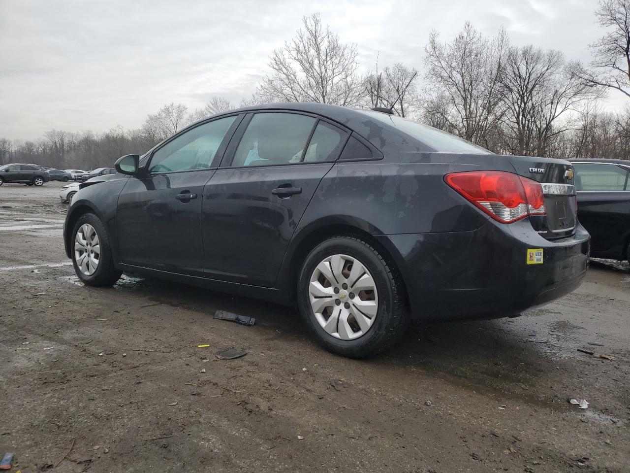 2016 Chevrolet Cruze - Image 2