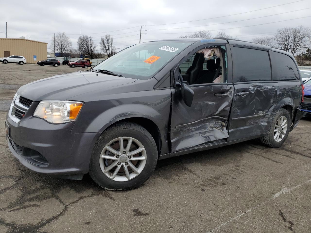 2016 Dodge Caravan - Image 1