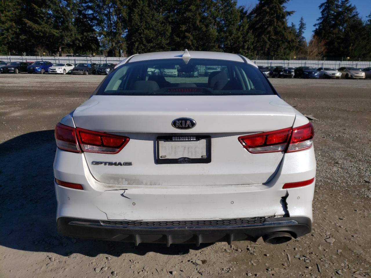 2020 Kia Optima - Image 6