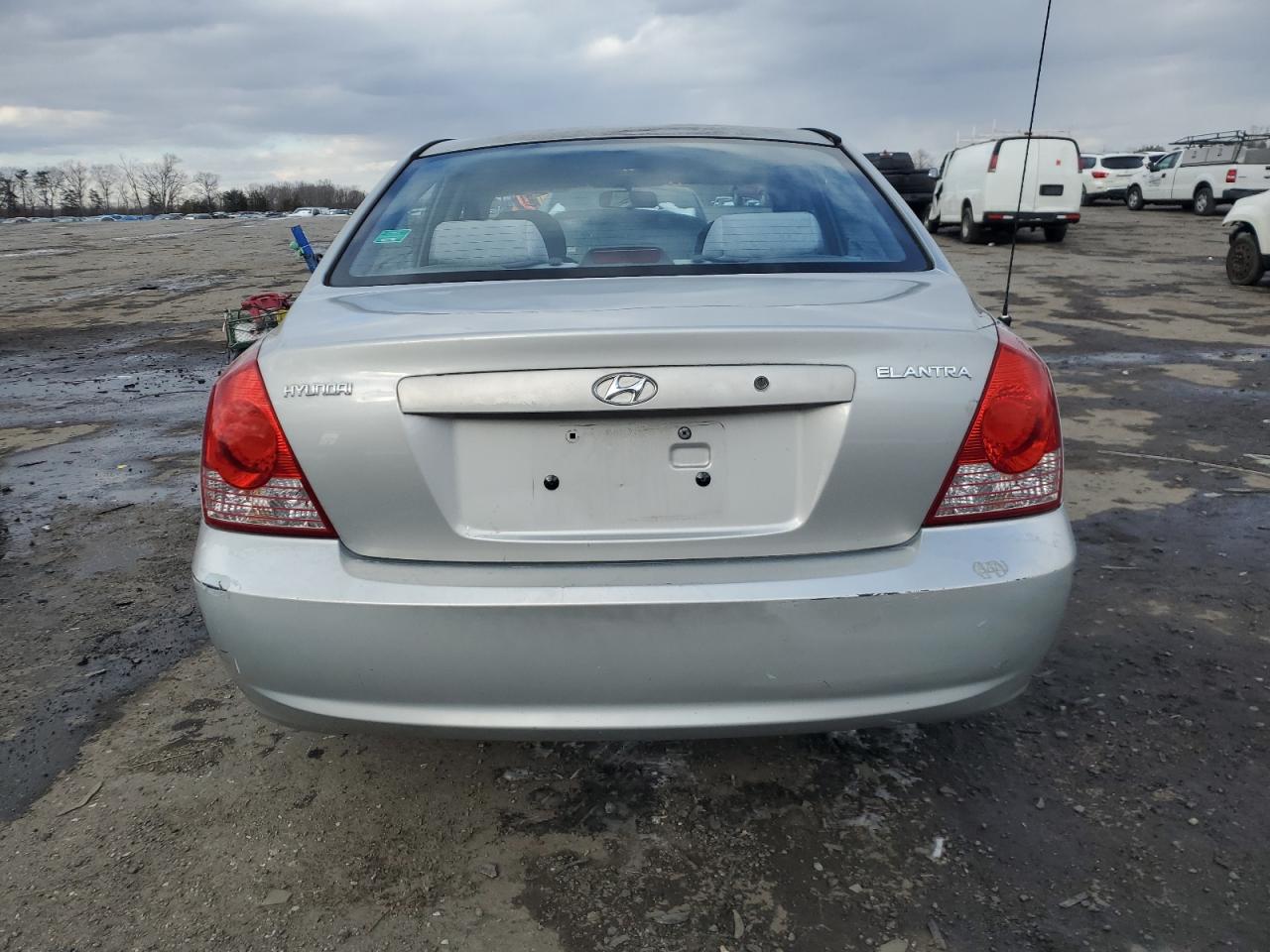 2006 Hyundai Elantra - Image 6