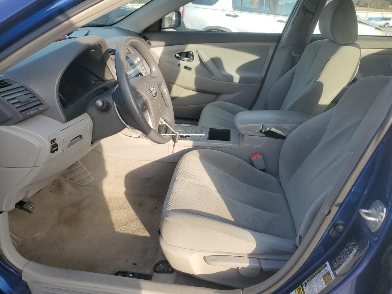 2009 Toyota Camry - Image 7